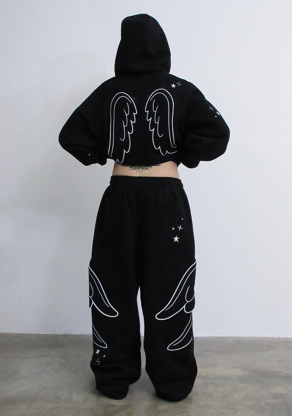 STITCH WINGS OVERSIZED SWEATPANTS BLACK (DETACHABLE WINGS)