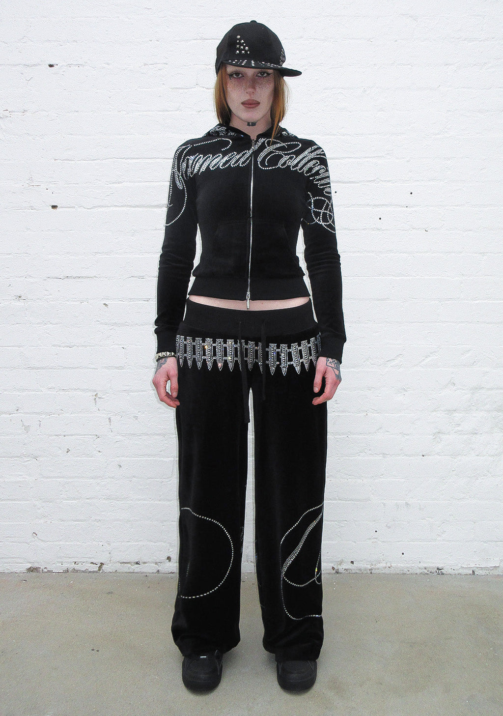 ENEMY RHINESTONE VELOUR SWEATPANTS BLACK