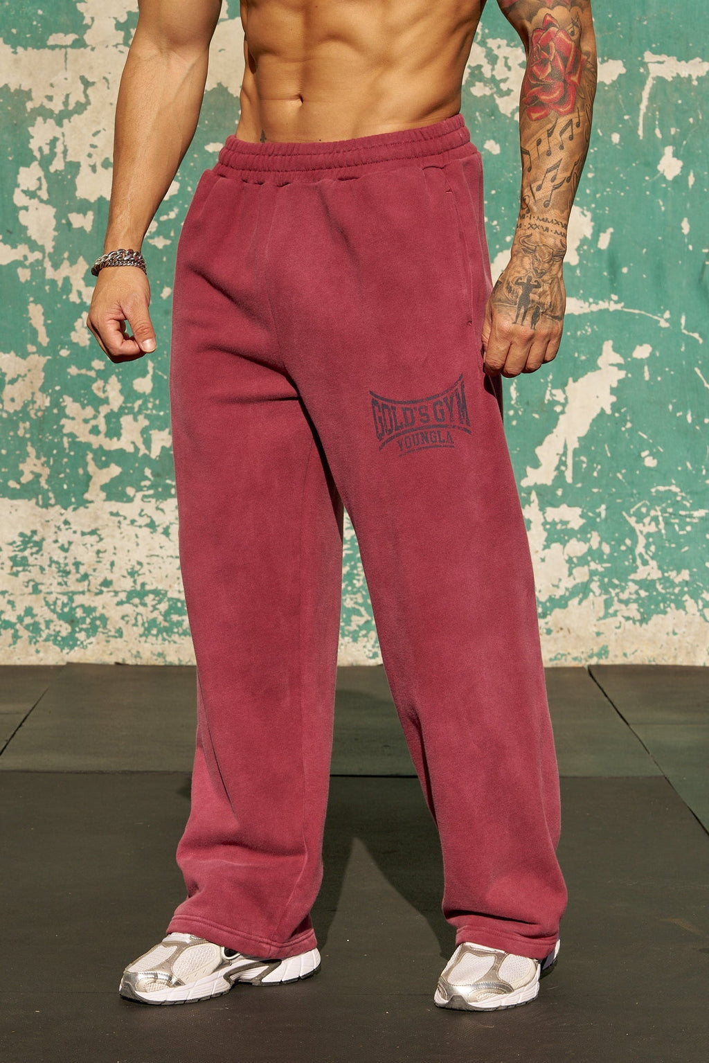 2052 - Gold's Iron Legacy Heritage Sweats