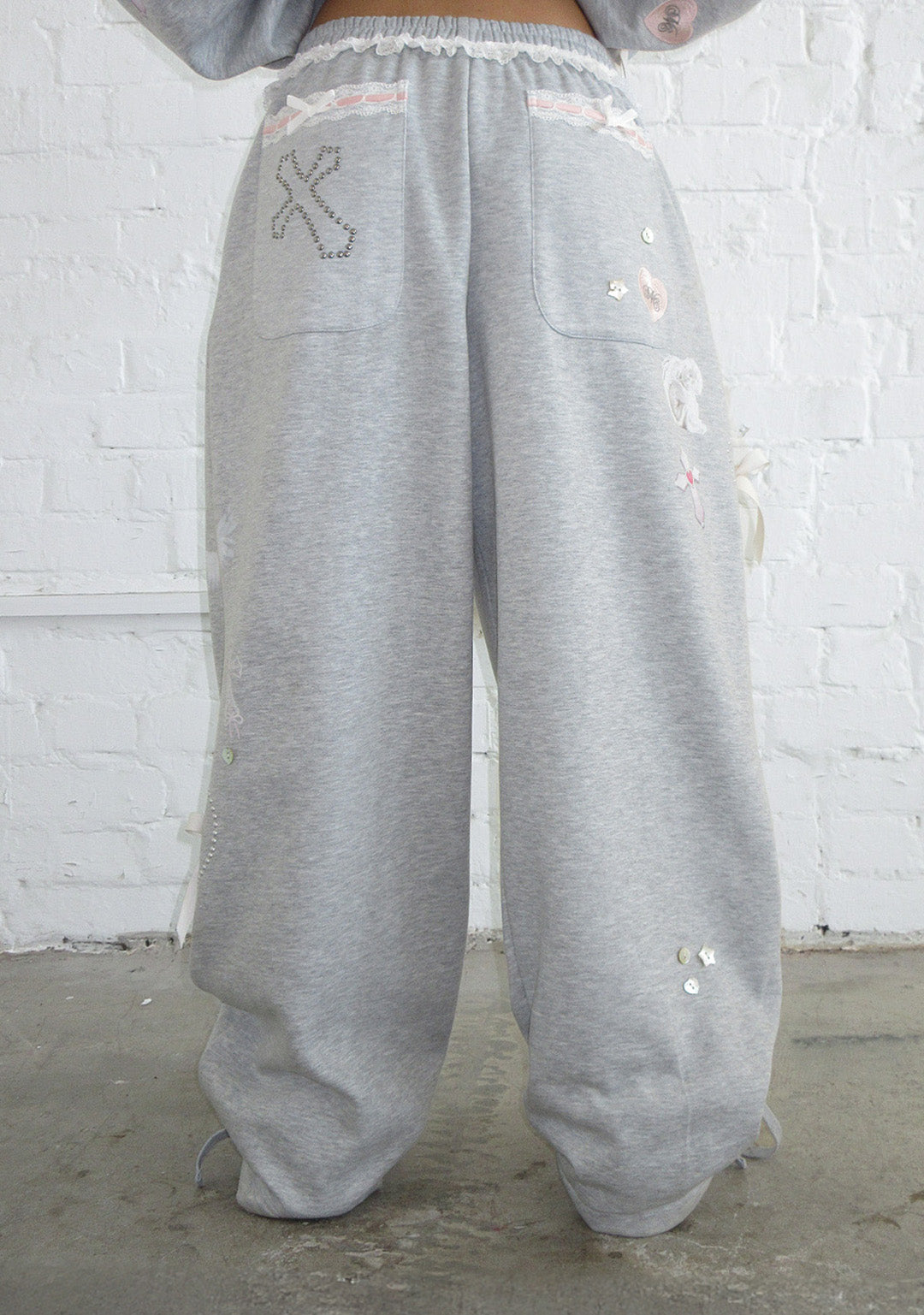 WHISPER OVERSIZED SWEATPANTS GREY MARL